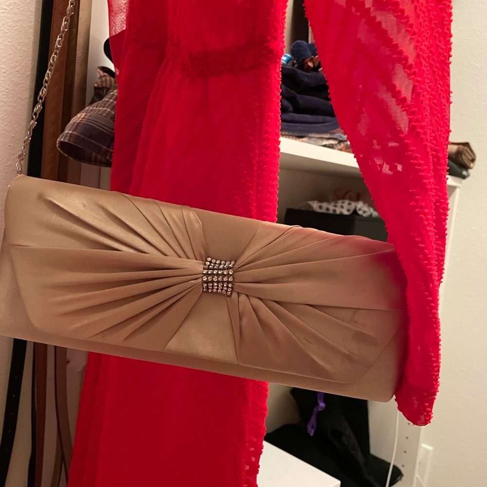 Graceful silken evening bag